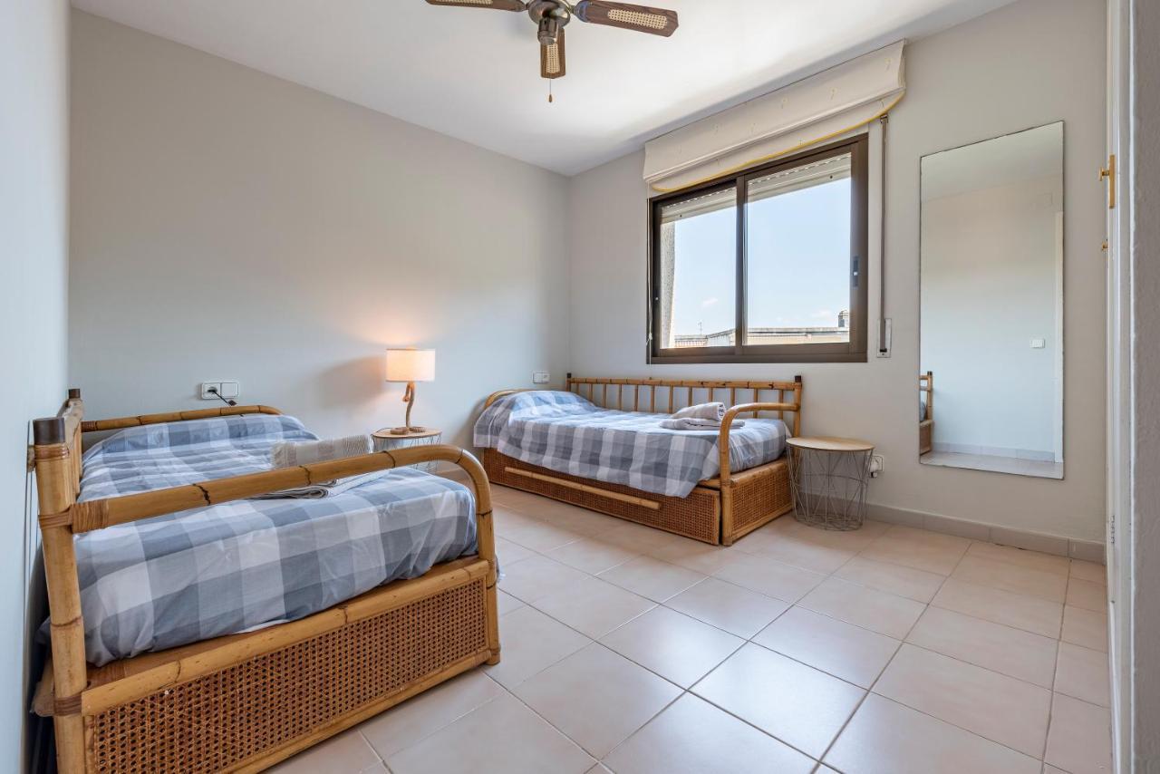 Can Costelles Cambrils - Atico En Primera Linea Con Vistas, Piscina Y Parking Luaran gambar