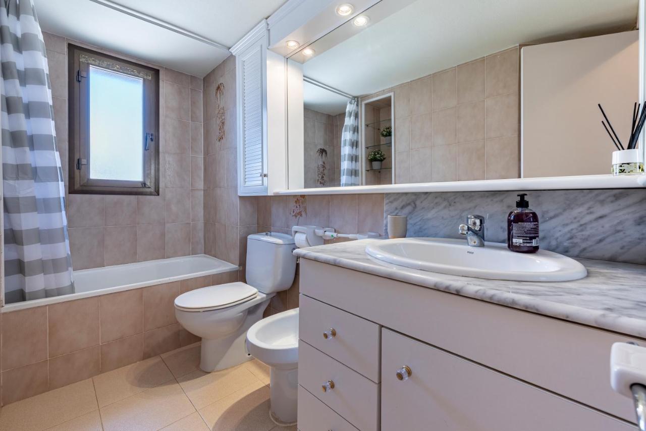 Can Costelles Cambrils - Atico En Primera Linea Con Vistas, Piscina Y Parking Luaran gambar